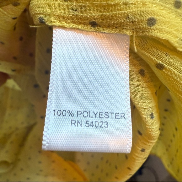 Banana Republic Yellow Ruffled 3/4 Sleeve Blouse - Picture 5 of 6